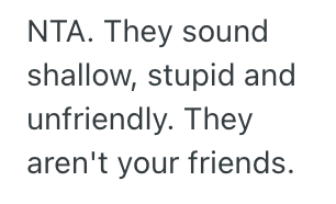 Screenshot 2025 07 04 at 12.17.40 PM Woman Brought Her Camera On A Girls Trip, But Her Friends Treated Her Like A Photographer Instead Of A Pal
